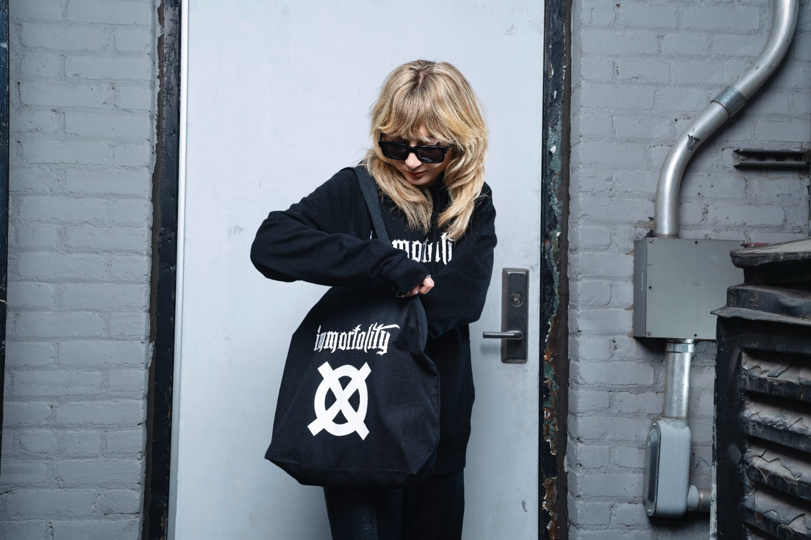 LAB309, lab309 tote, lab309 hoodie, totes for women, hoodies for women, rock n roll hoodies, rock n roll hoodies for women
